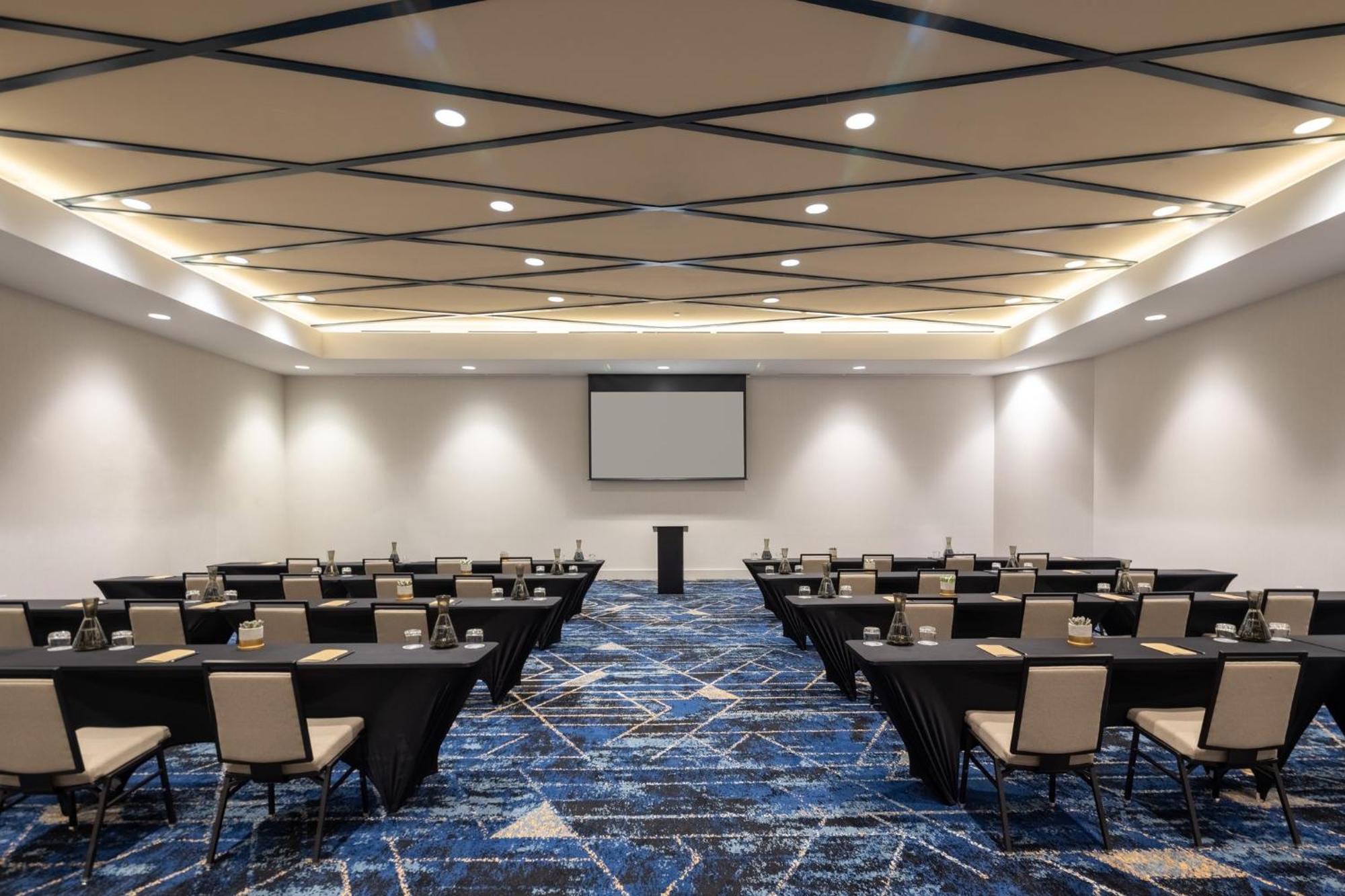 Hotel Crowne Plaza Atlanta Ne - Norcross Extérieur photo